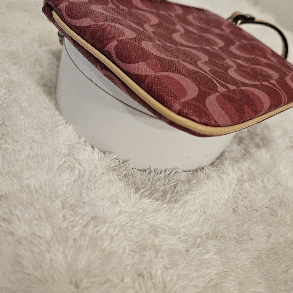 Coach Signature Nwot Wristlet in Burgundy - Picture 5 of 11